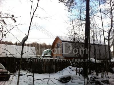 Дом в дачном кооперативе, Дом в дачном кооперативе,